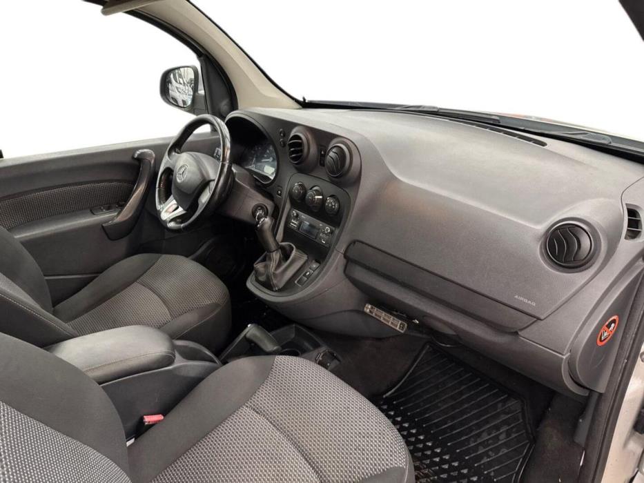 MERCEDES-BENZ Citan 2012
