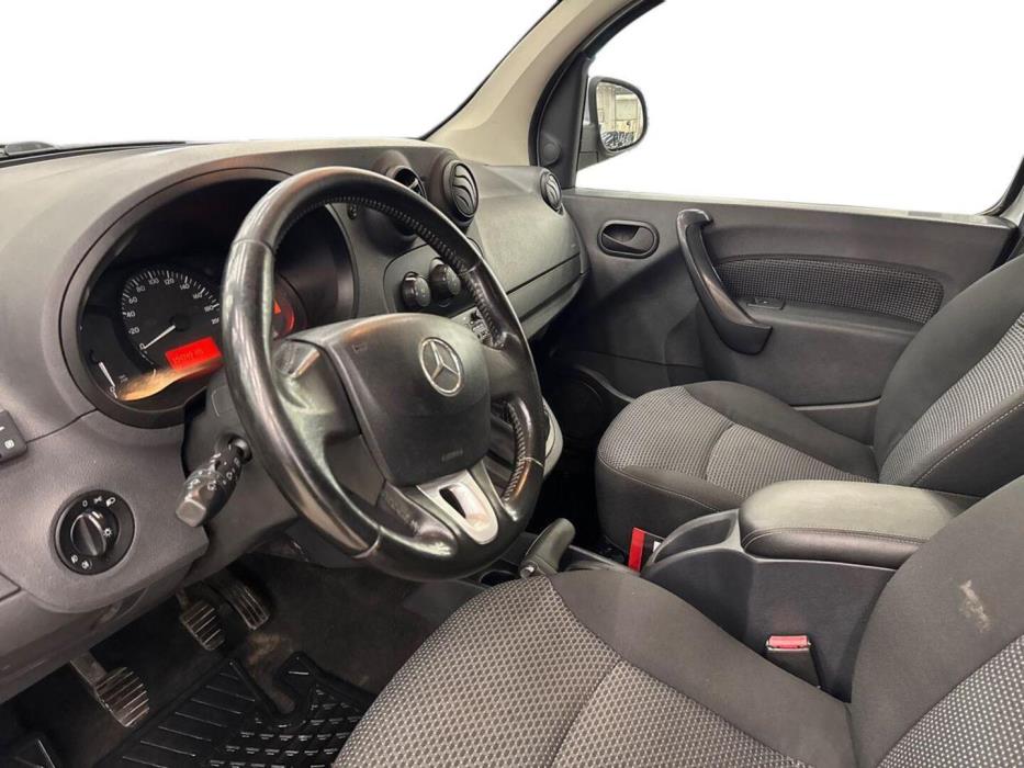 MERCEDES-BENZ Citan 2012