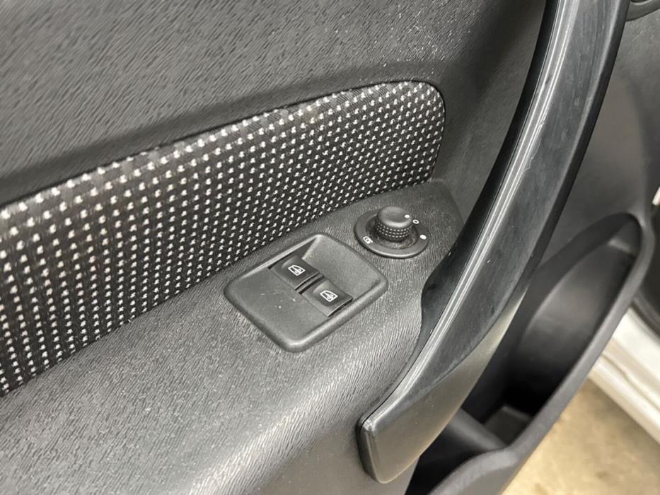MERCEDES-BENZ Citan 2012