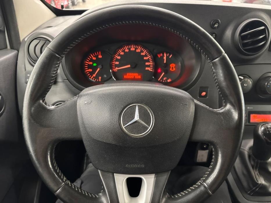 MERCEDES-BENZ Citan 2012
