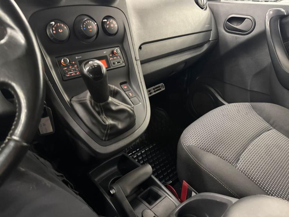MERCEDES-BENZ Citan 2012