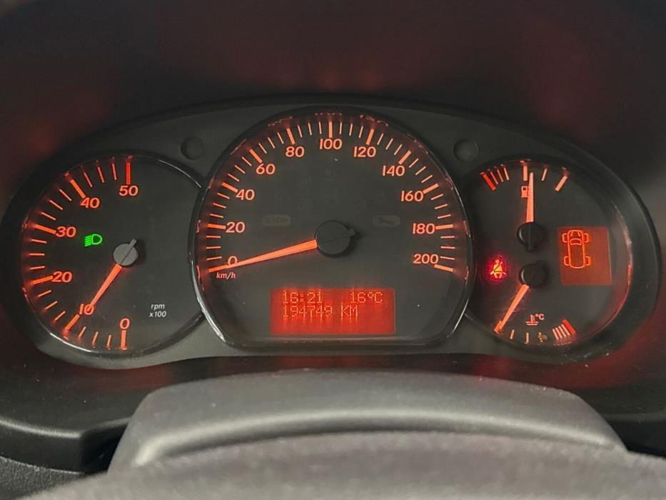 MERCEDES-BENZ Citan 2012