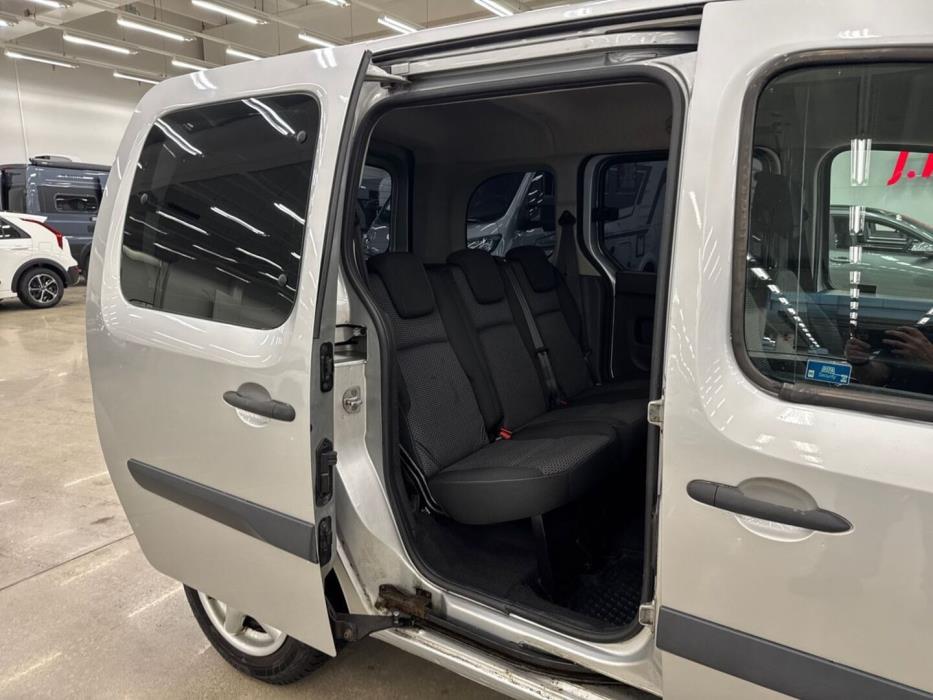 MERCEDES-BENZ Citan 2012