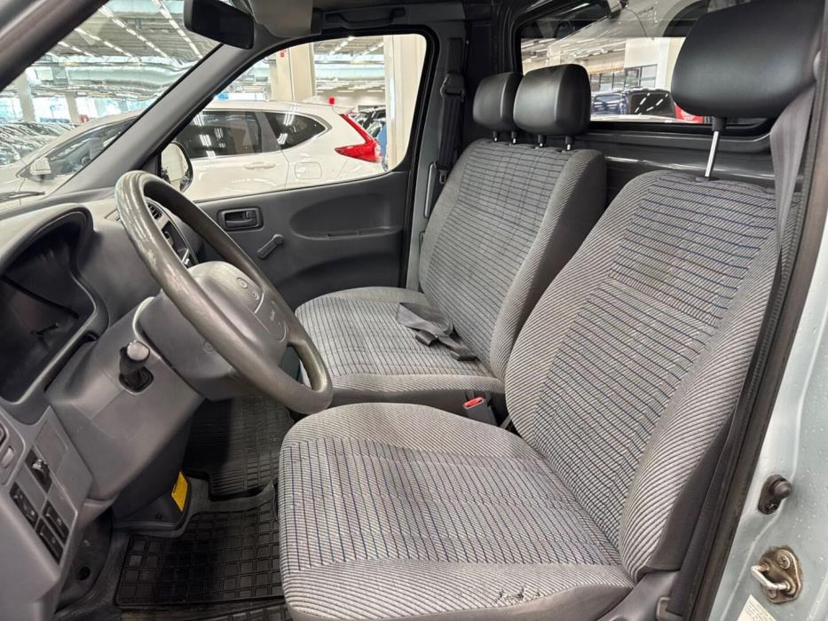 TOYOTA Hiace 1998