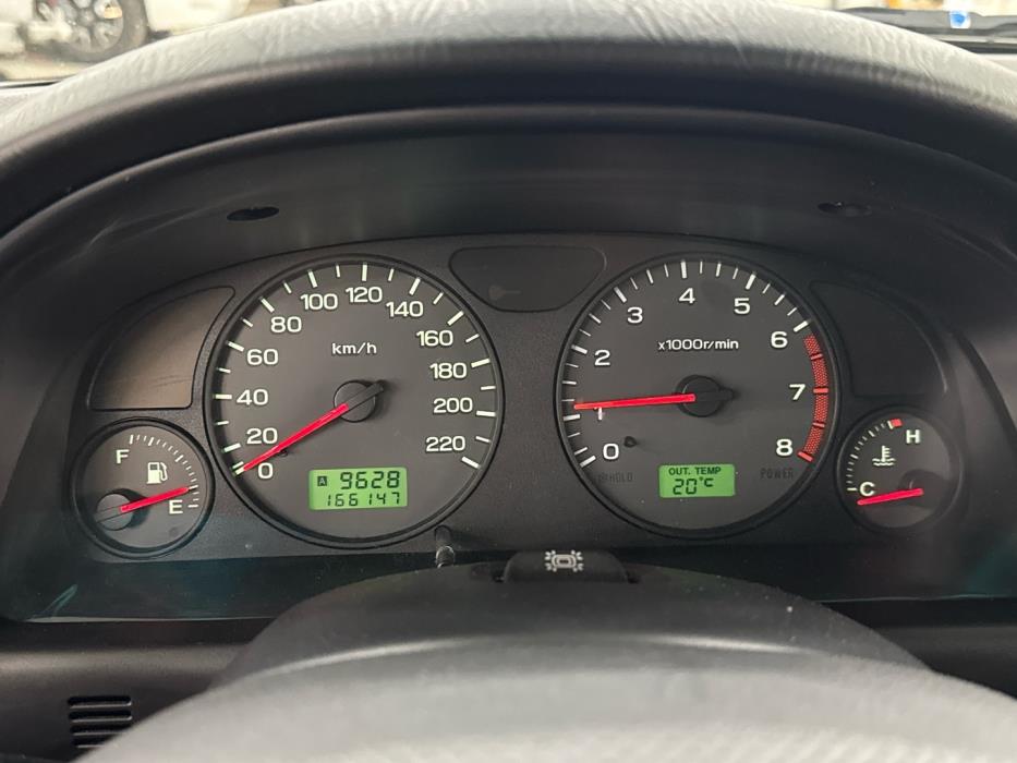 SUBARU Forester 2002