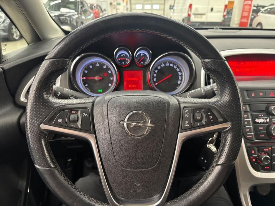 OPEL Astra 2010