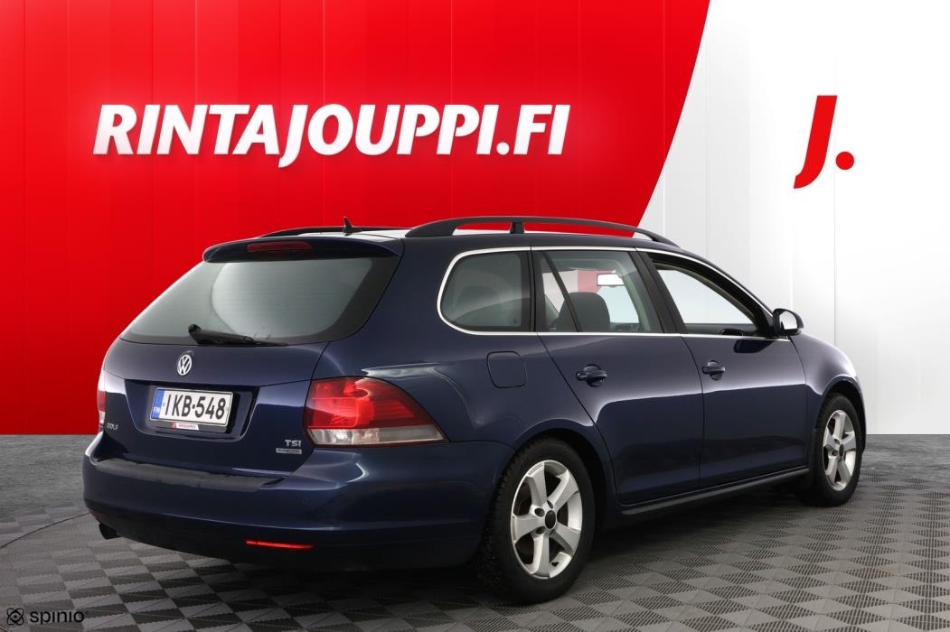 VOLKSWAGEN Golf 2011