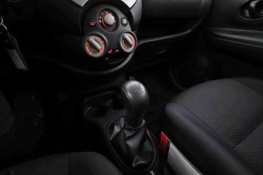NISSAN Micra 2013