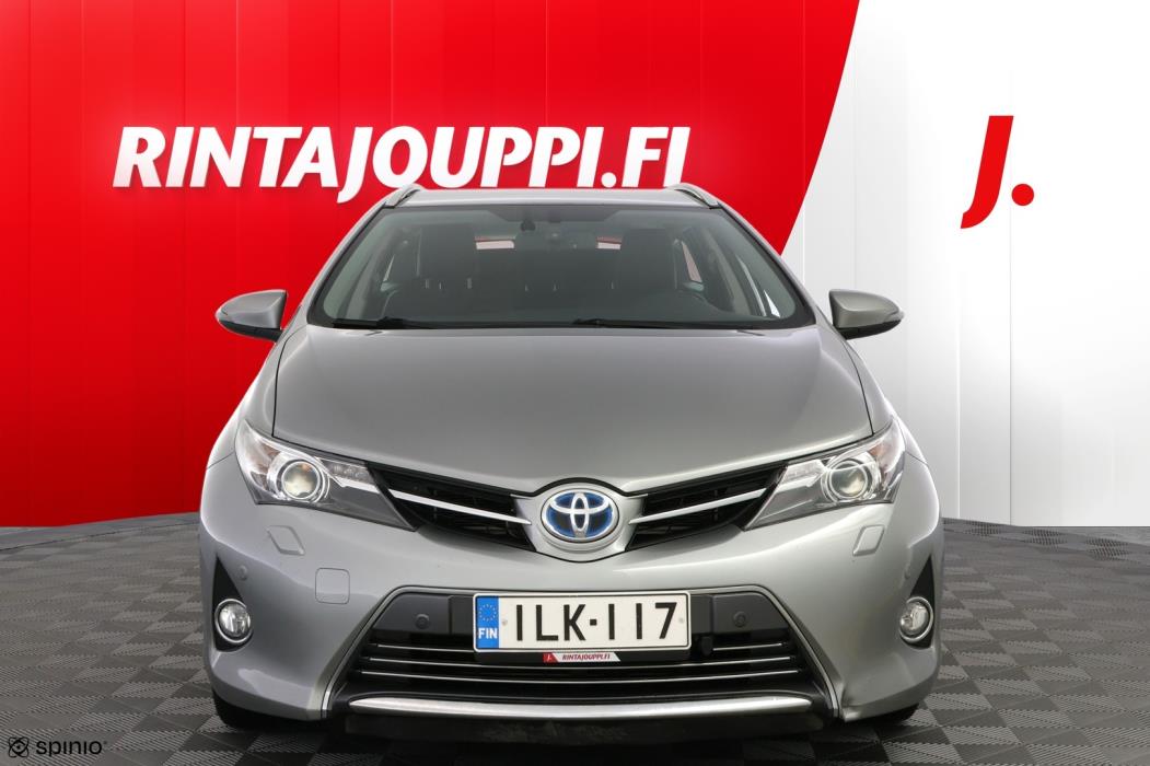 TOYOTA Auris 2014