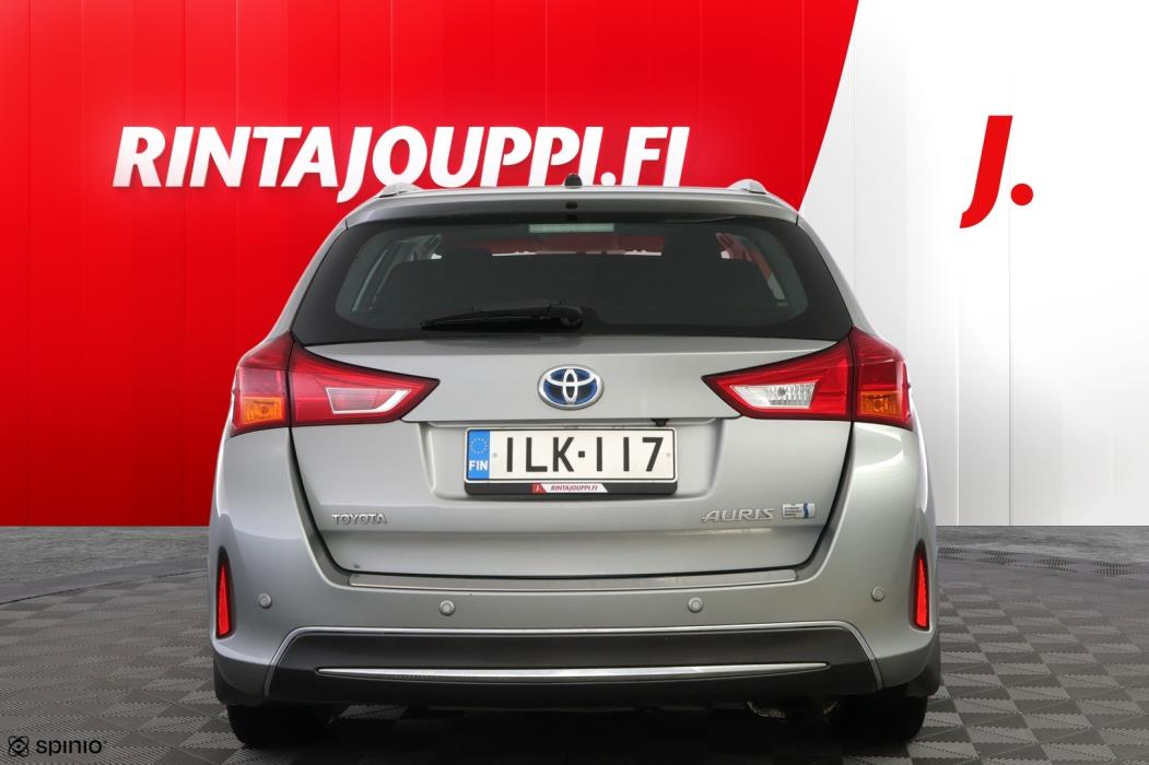 TOYOTA Auris 2014