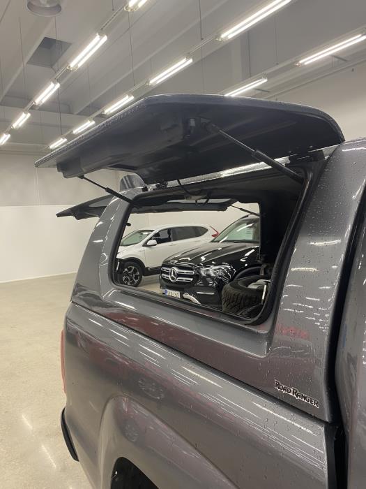 VOLKSWAGEN Amarok 2015