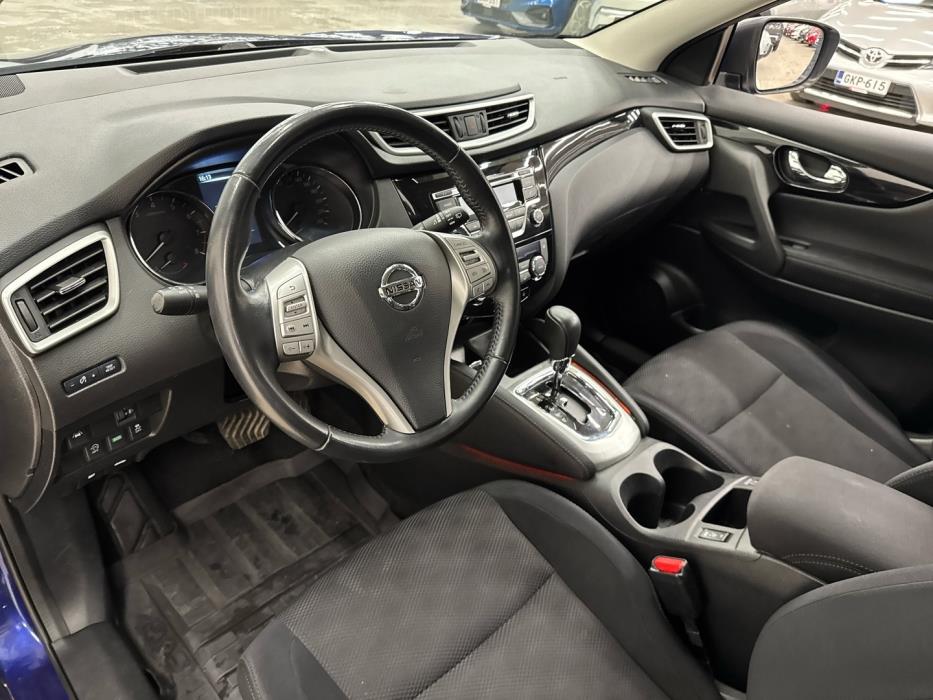 NISSAN Qashqai 2017
