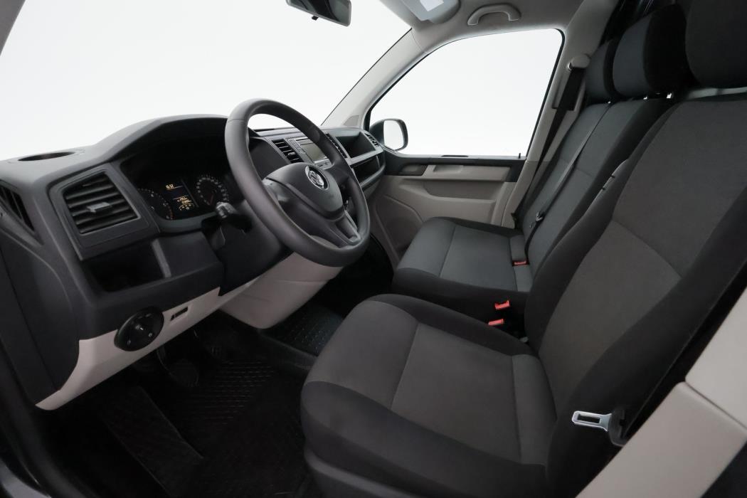 VOLKSWAGEN Transporter 2017