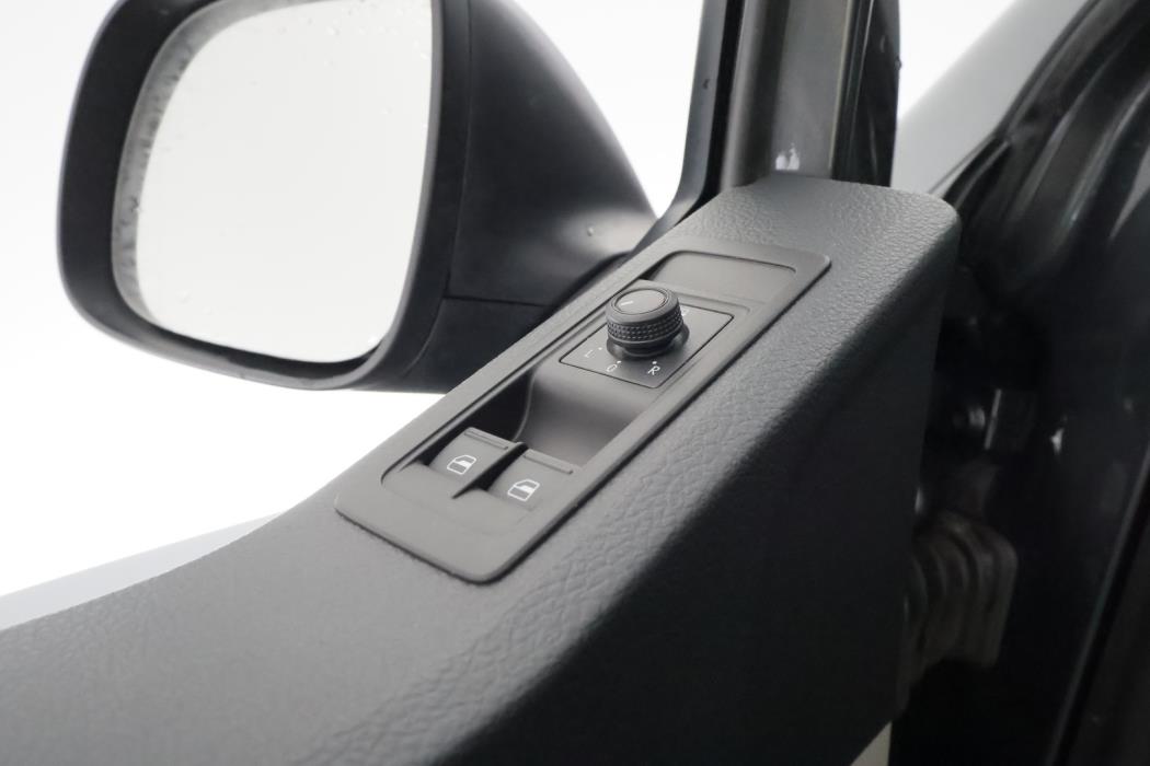 VOLKSWAGEN Transporter 2017