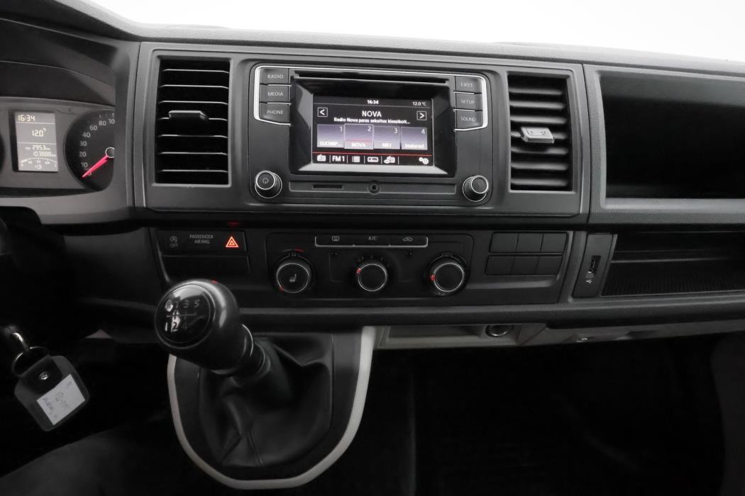 VOLKSWAGEN Transporter 2017