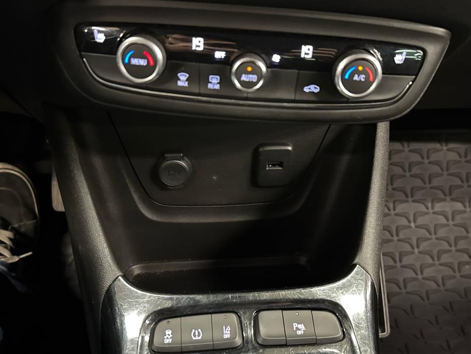 OPEL Crossland X 2018