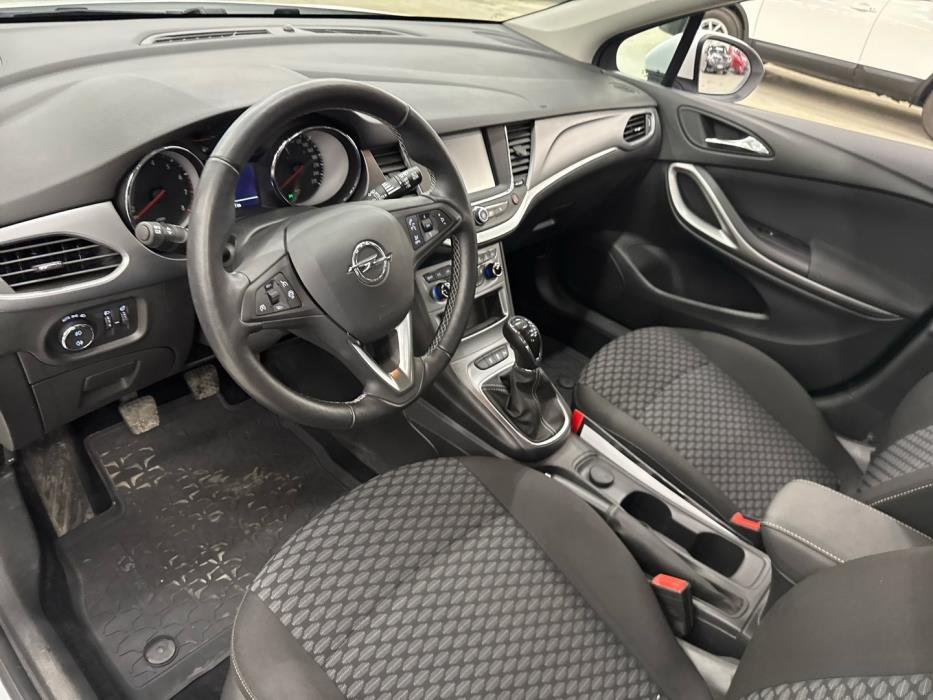 OPEL Astra 2019