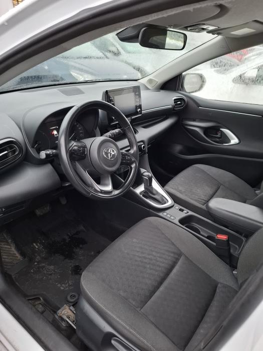 TOYOTA Yaris 2022