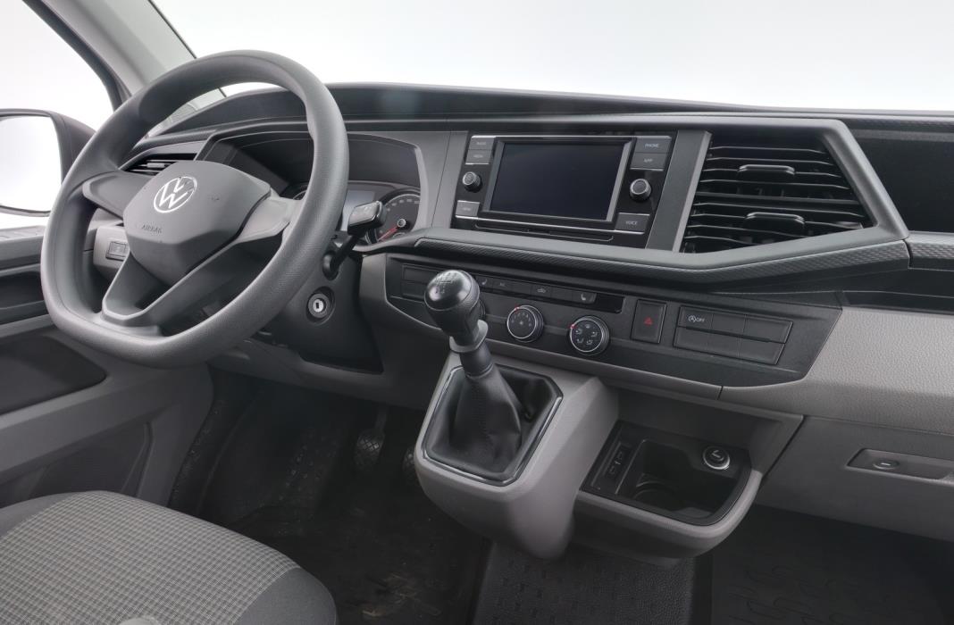 VOLKSWAGEN Transporter 2023