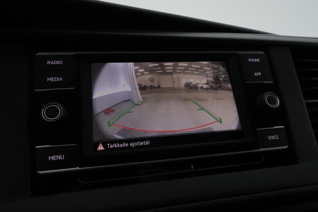 VOLKSWAGEN Transporter 2023