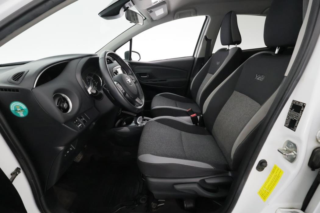 TOYOTA Yaris 2020