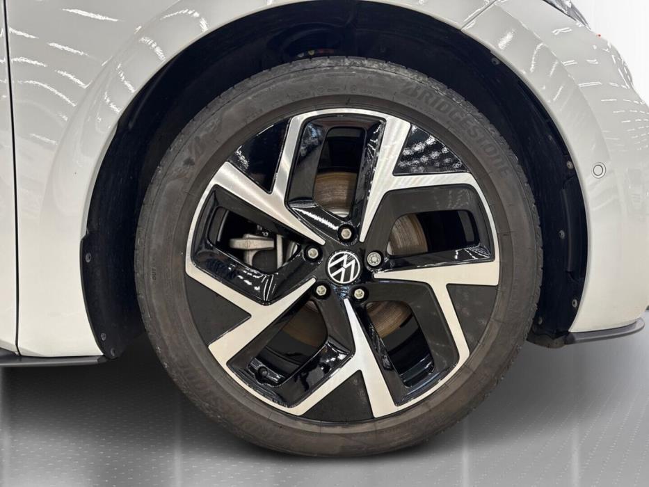 VOLKSWAGEN ID.3 2024