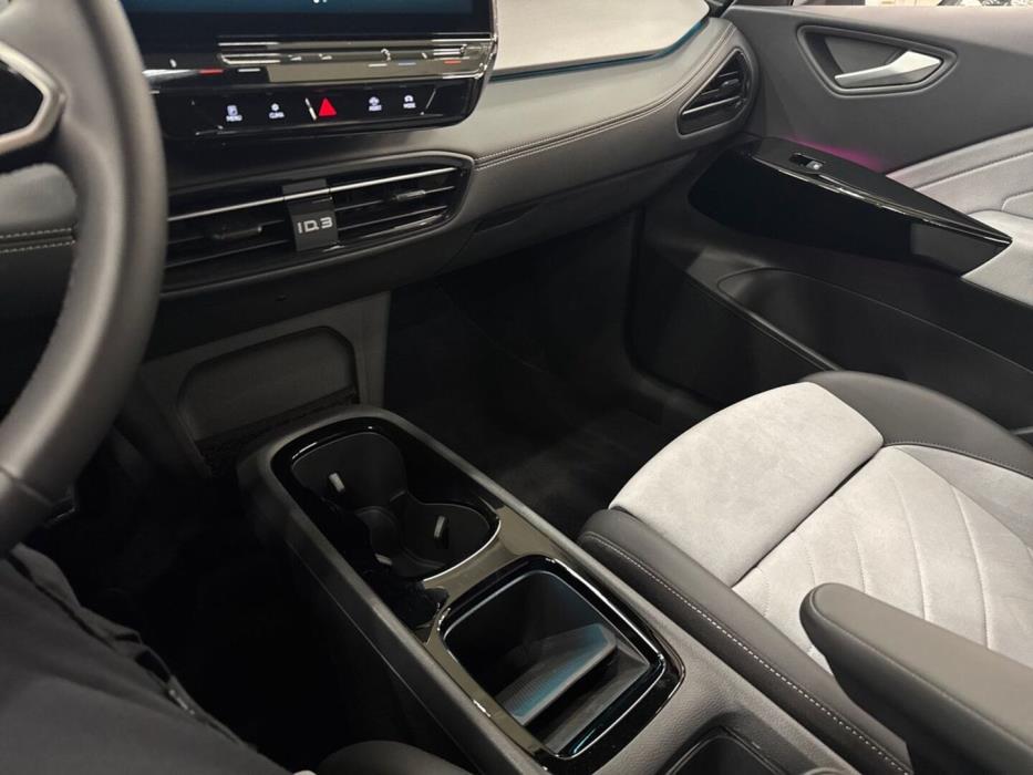 VOLKSWAGEN ID.3 2024
