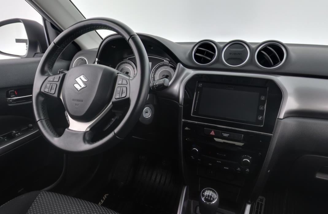 SUZUKI Vitara 2021