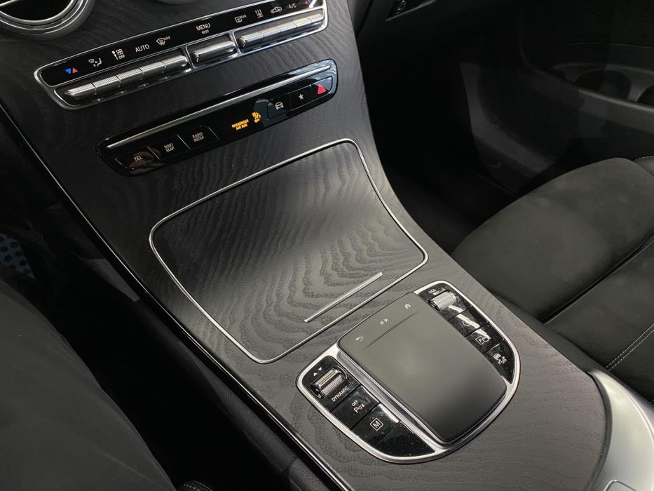 MERCEDES-BENZ GLC 2021