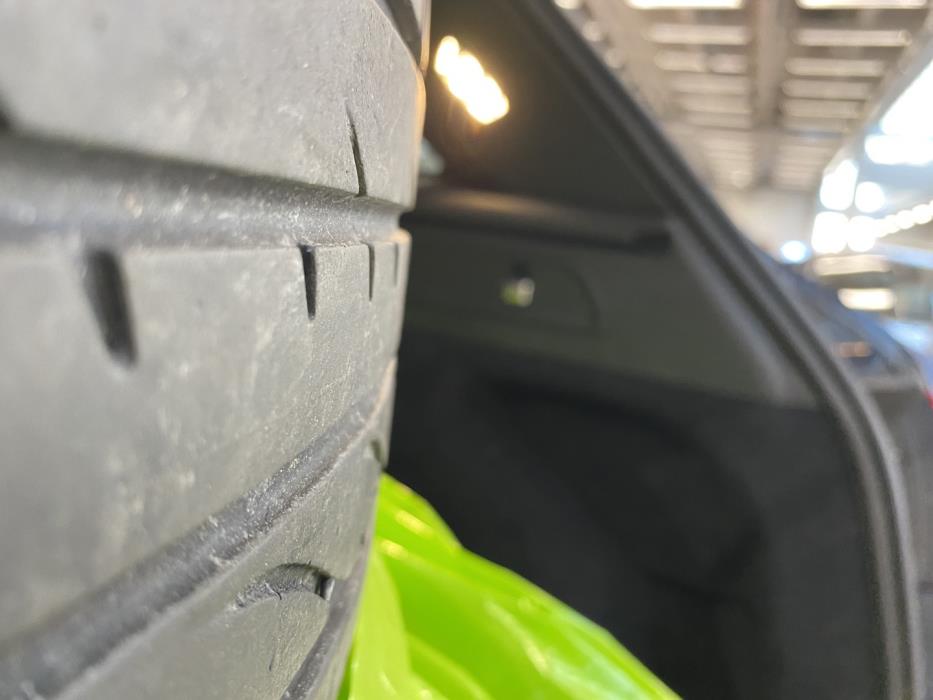 MERCEDES-BENZ GLC 2021