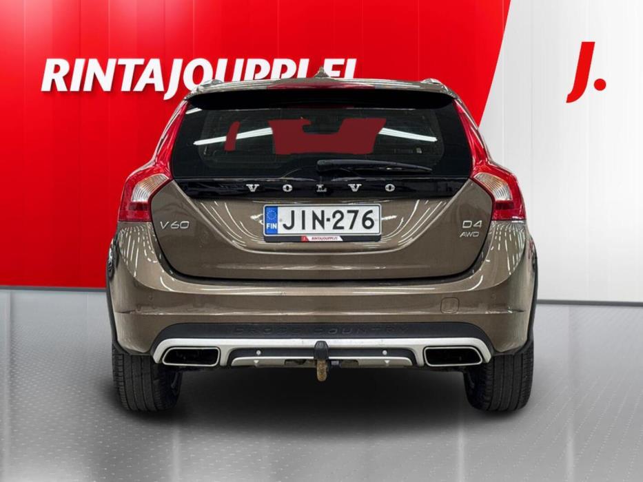 VOLVO V60 Cross Country 2016