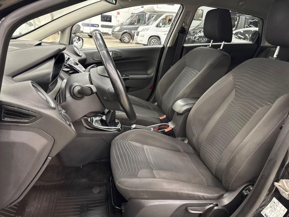 FORD Fiesta 2014