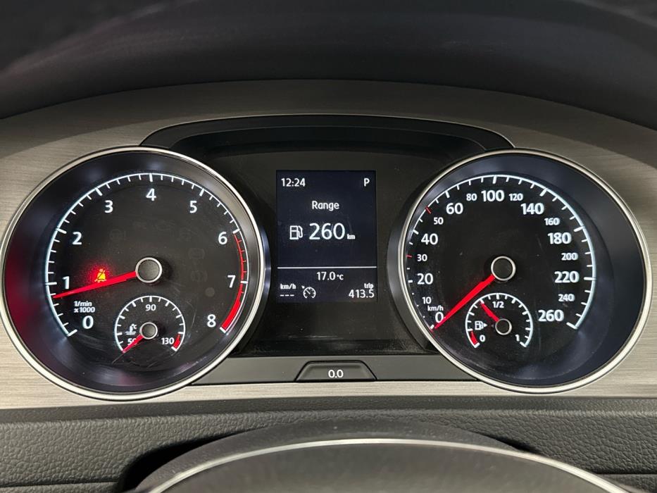 VOLKSWAGEN Golf 2014