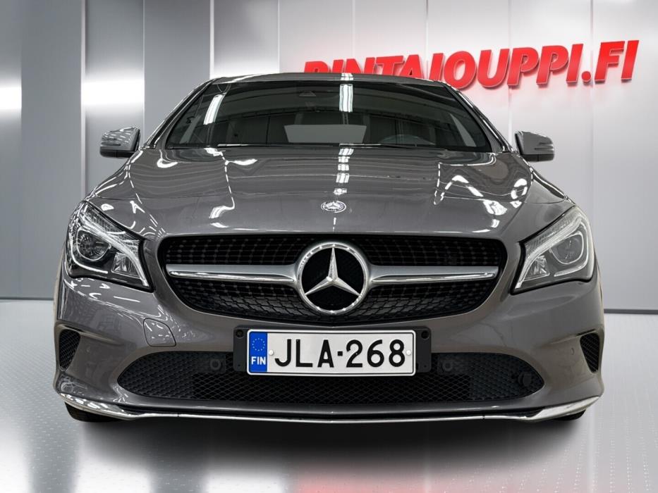MERCEDES-BENZ CLA 2017