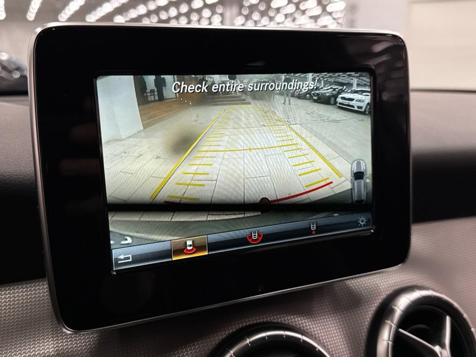 MERCEDES-BENZ CLA 2017