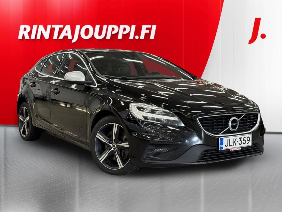 VOLVO V40 2016