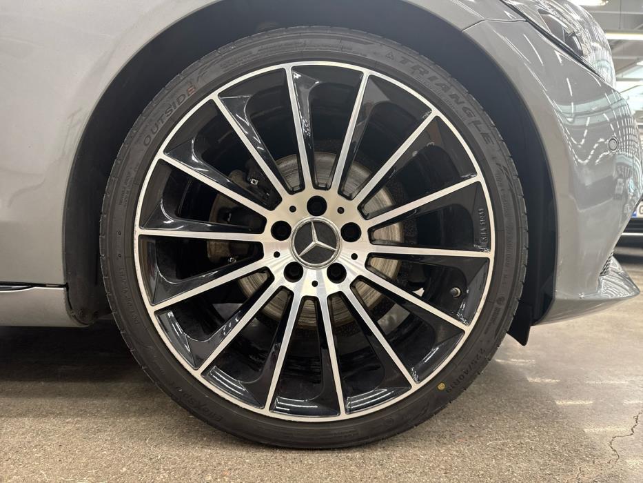 MERCEDES-BENZ C 2015