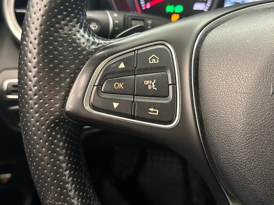 MERCEDES-BENZ C 2015