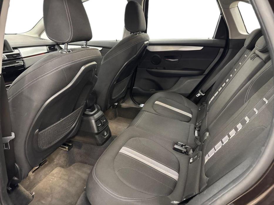 BMW 220 2016