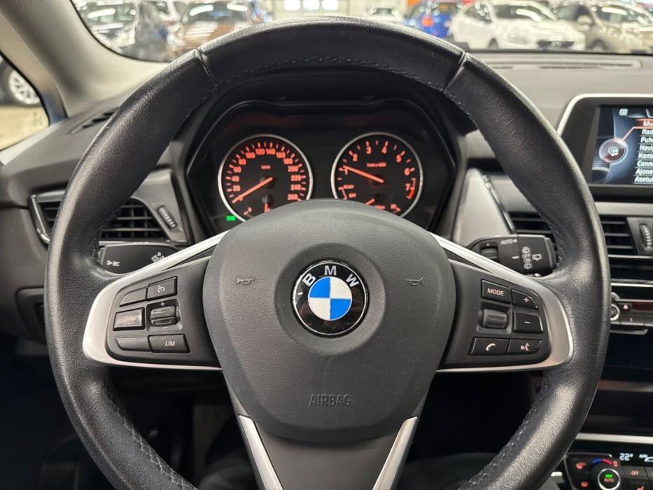 BMW 220 2016