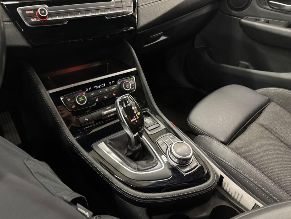BMW 218 2022