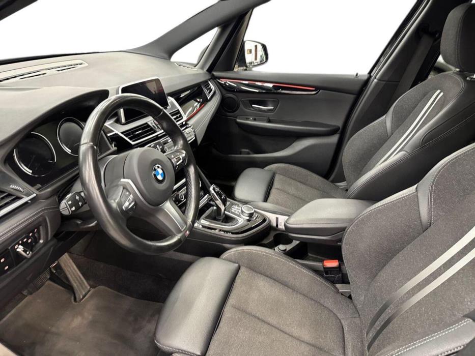 BMW 218 2022