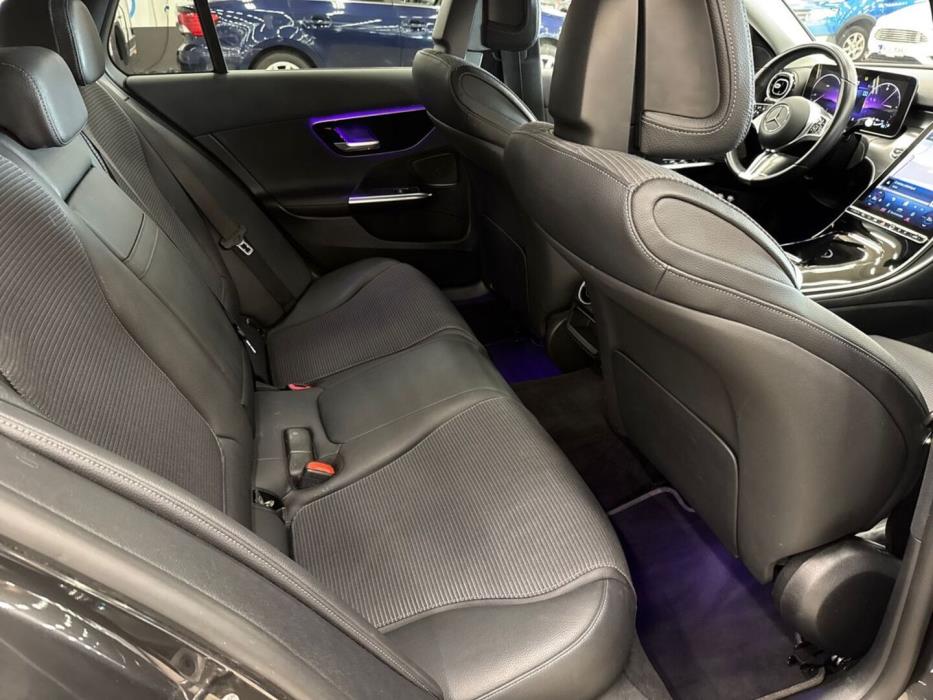MERCEDES-BENZ C 2022