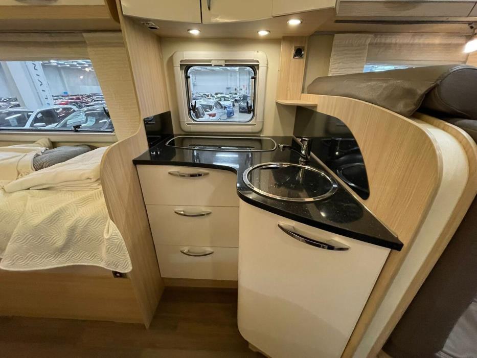 BÜRSTNER Nexxo T720 2016