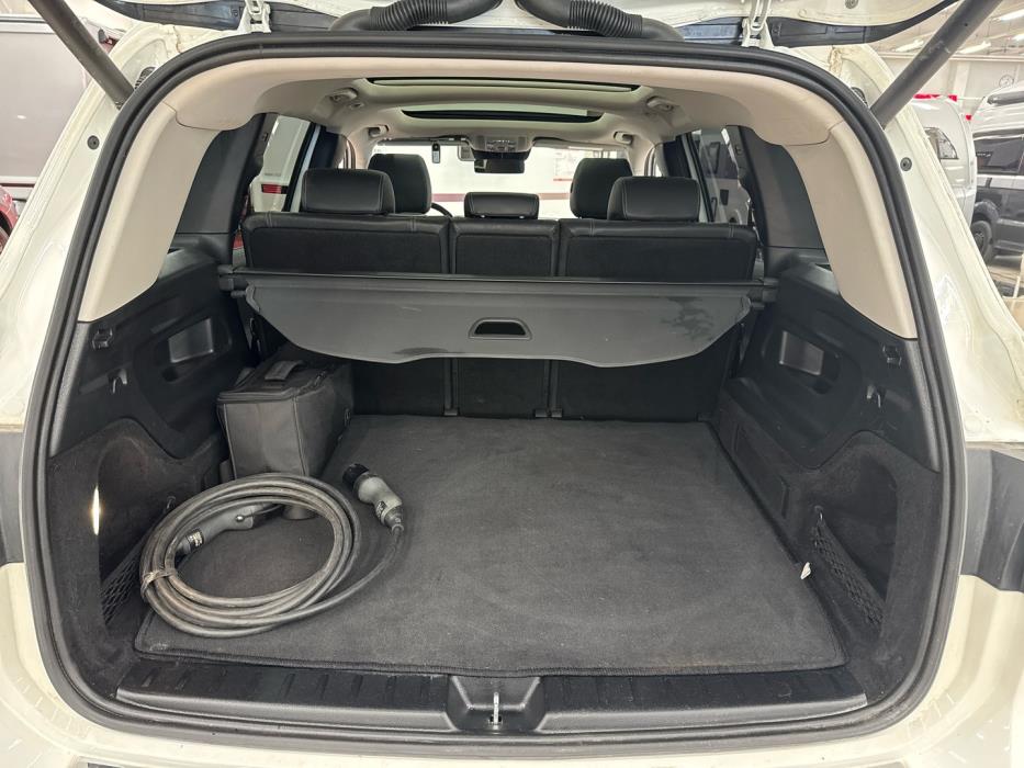 MERCEDES-BENZ EQB 2022