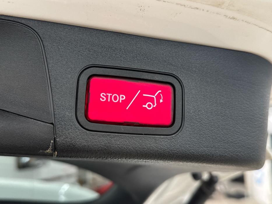 MERCEDES-BENZ EQB 2022