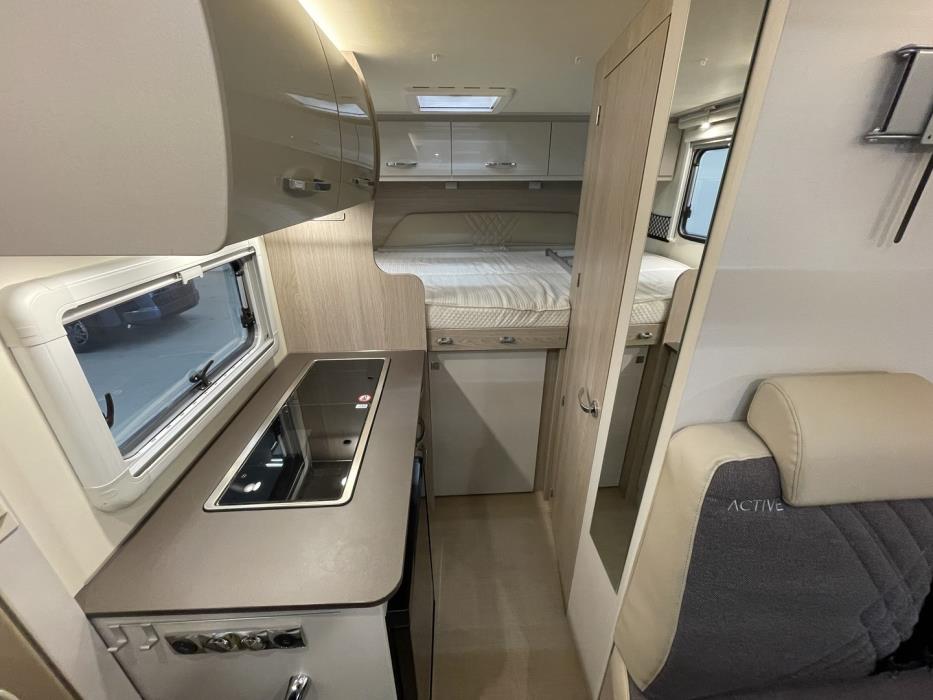 BÜRSTNER Nexxo Van T 590 2022