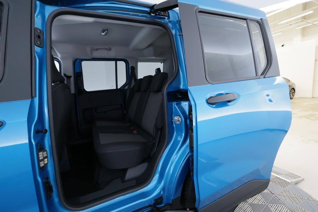 FORD Tourneo Courier 2025