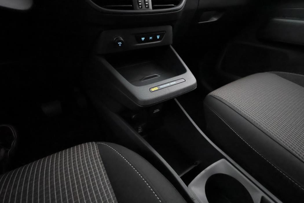 FORD Tourneo Courier 2025