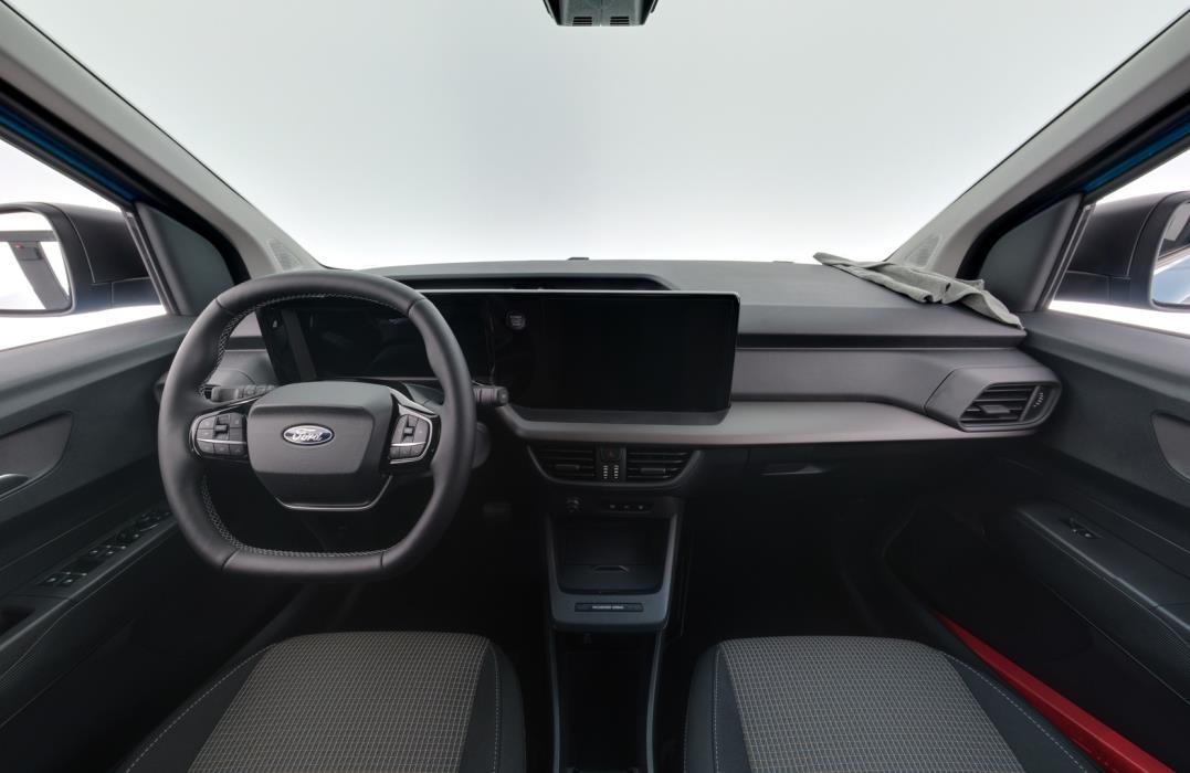 FORD Tourneo Courier 2025